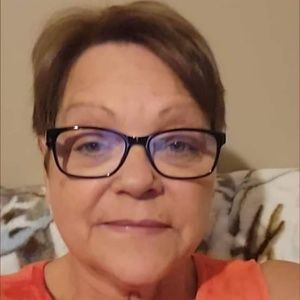 Meet your Posher, Denise